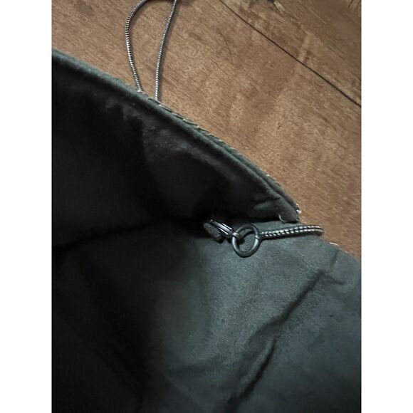 metallic Embroidered clutch / cross body bag - Picture 6 of 6